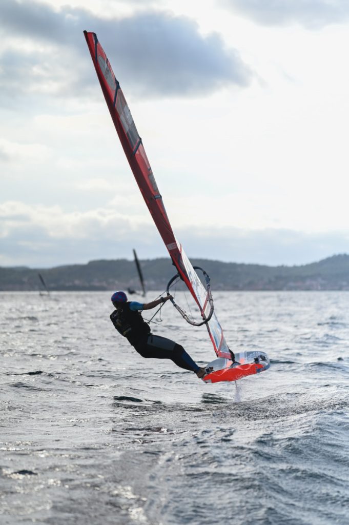 155c5d54-d762-409f-b5e7-c655c232b80e