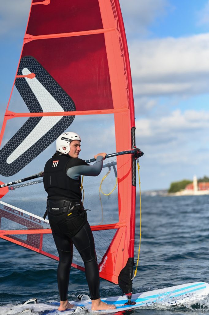 63bbd1f8-181d-492b-86fe-afb73dcde266