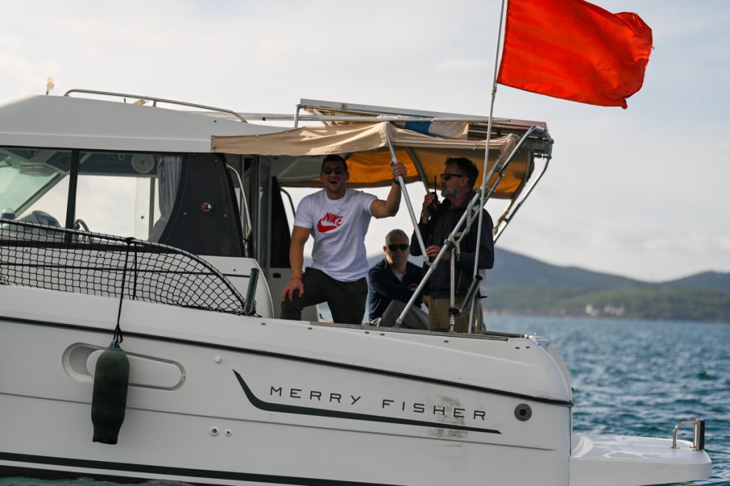 74c39e11-4fcc-4a58-8719-ca4c8de10852