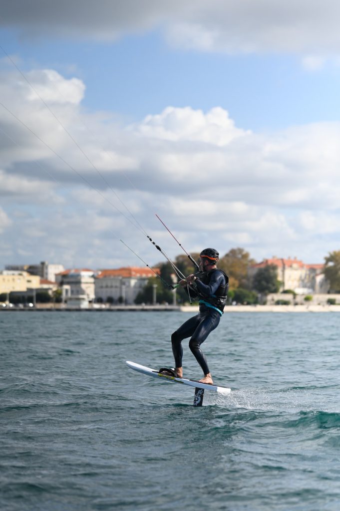 7d9125f8-500e-46c9-a95b-b2f552ffefe4