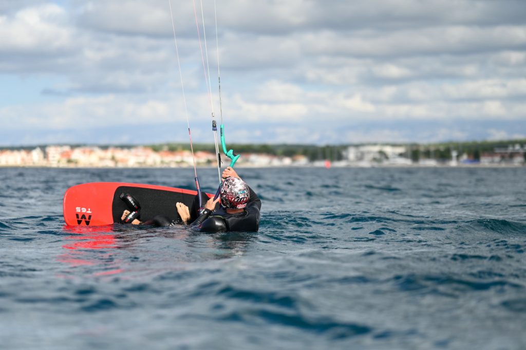 818e49e0-4227-43be-9a15-76d504bae3a4