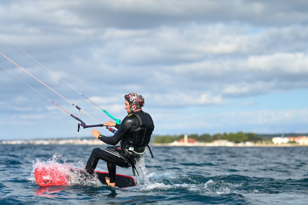 a28fdf65-0d65-4f59-a20e-633b74742762